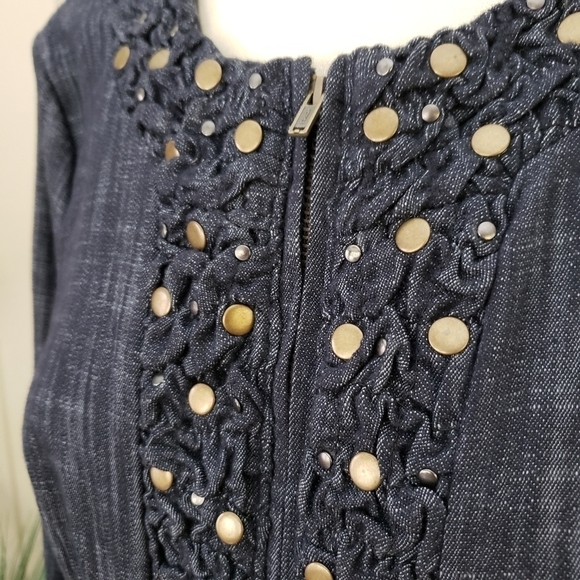 JM Collection | 12 denim jacket brass tone metal studs ruched zipper fro… - Picture 3 of 10